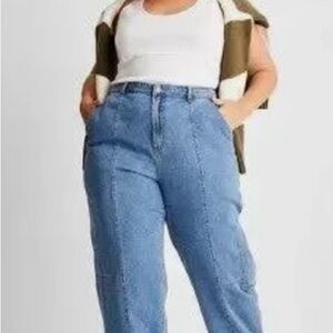 High-Rise Cargo Wide Leg Jeans